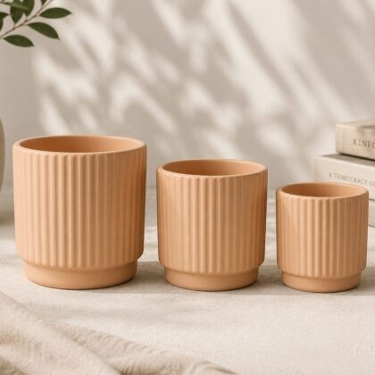 Ceramic Pot.124 - Nook & Nature