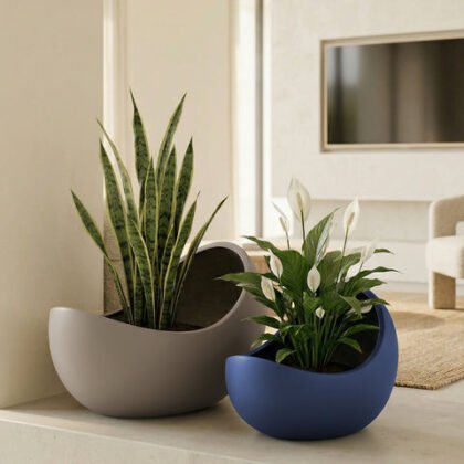Eggo Fiberglass Planters