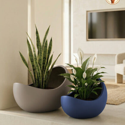 Eggo Fiberglass Planters