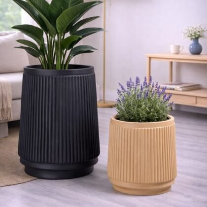 King Fiberglass Planters