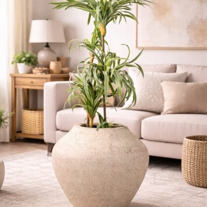 Mallow Fiberglass Planter - Rust