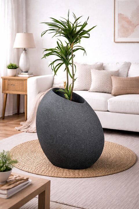 Patato - C Fiberglass Planter - Granite