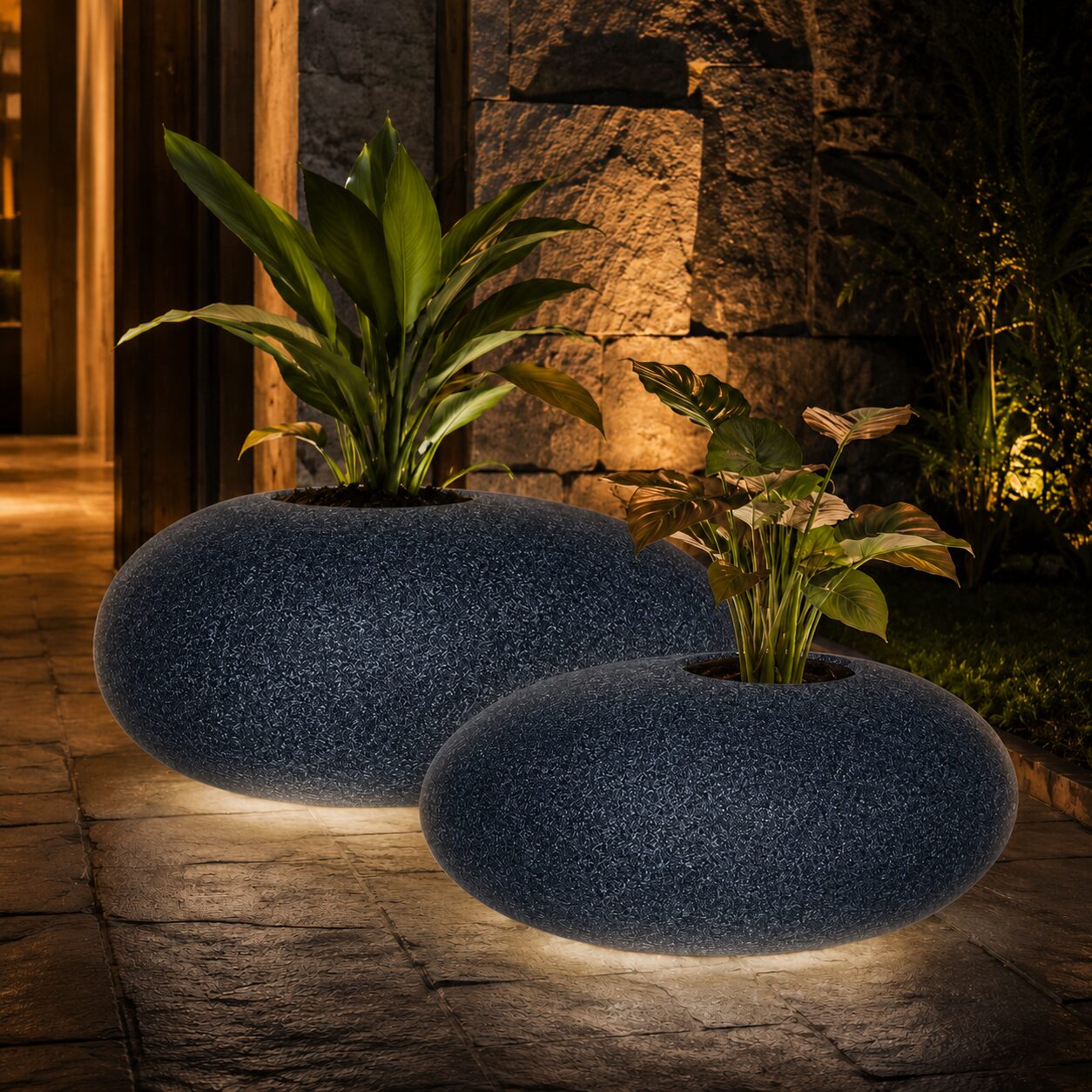 Pebble Illuminated Planter - Image 3