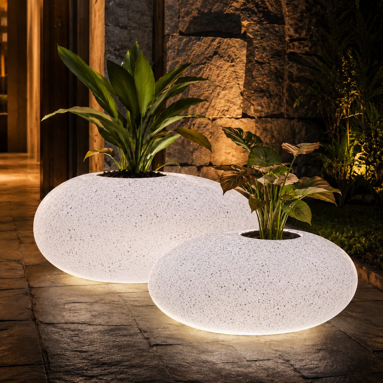 Pebble Illuminated Planter - Image 4