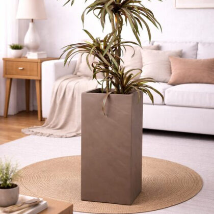Mountain Fiberglass Planters – Pale Brown