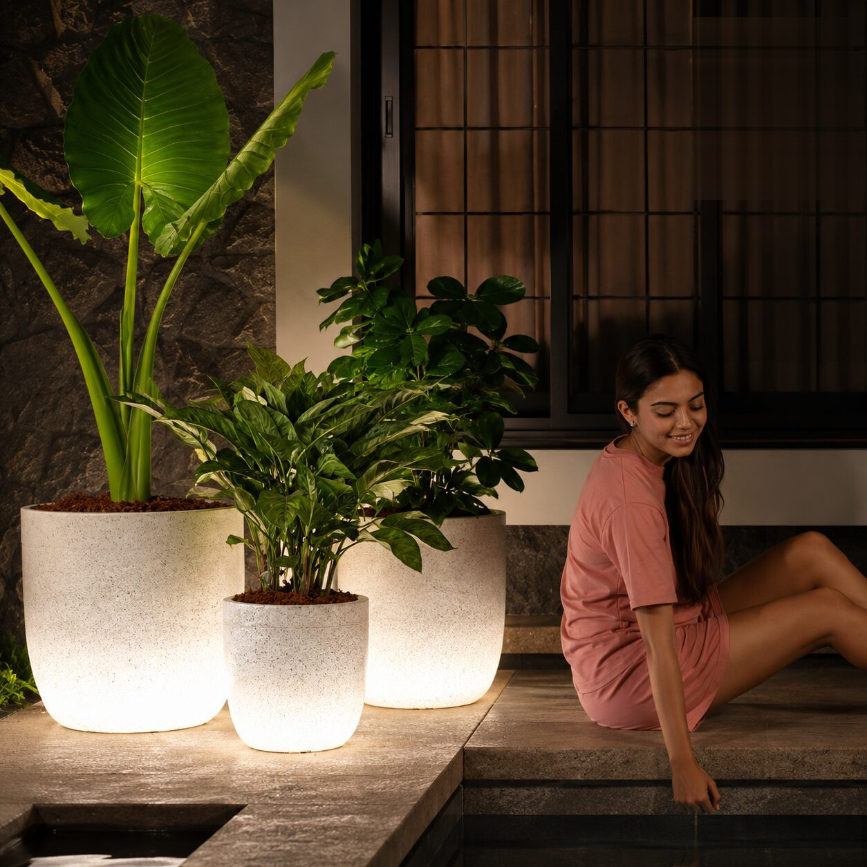 Milano Short Illuminated Planter Milano Short 50 Cream Stone Polypropylene Built In Multi Colour Led Usb Rechargeable Short Round Planter - Nook & Nature