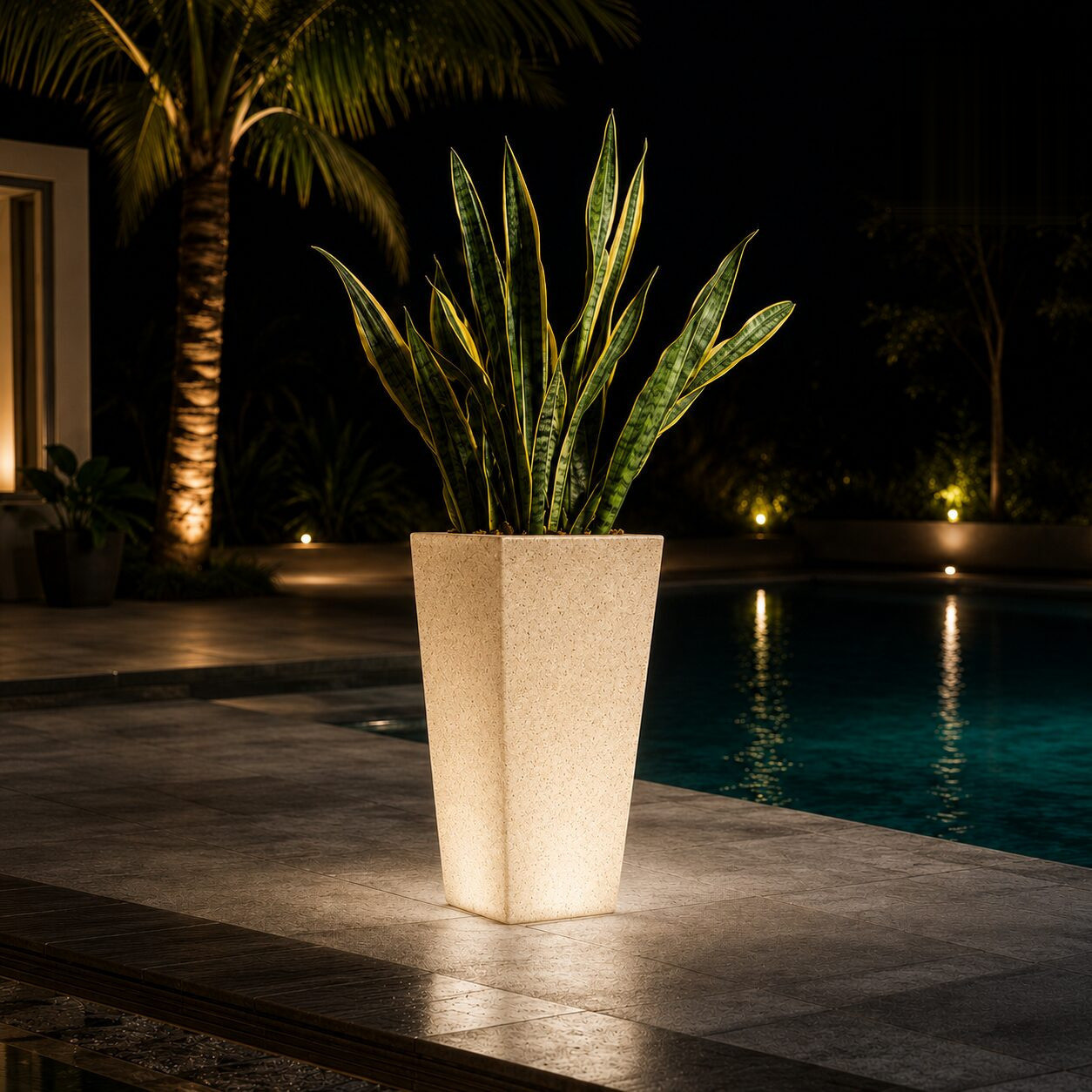 Paris Illuminated Planter - Nook & Nature