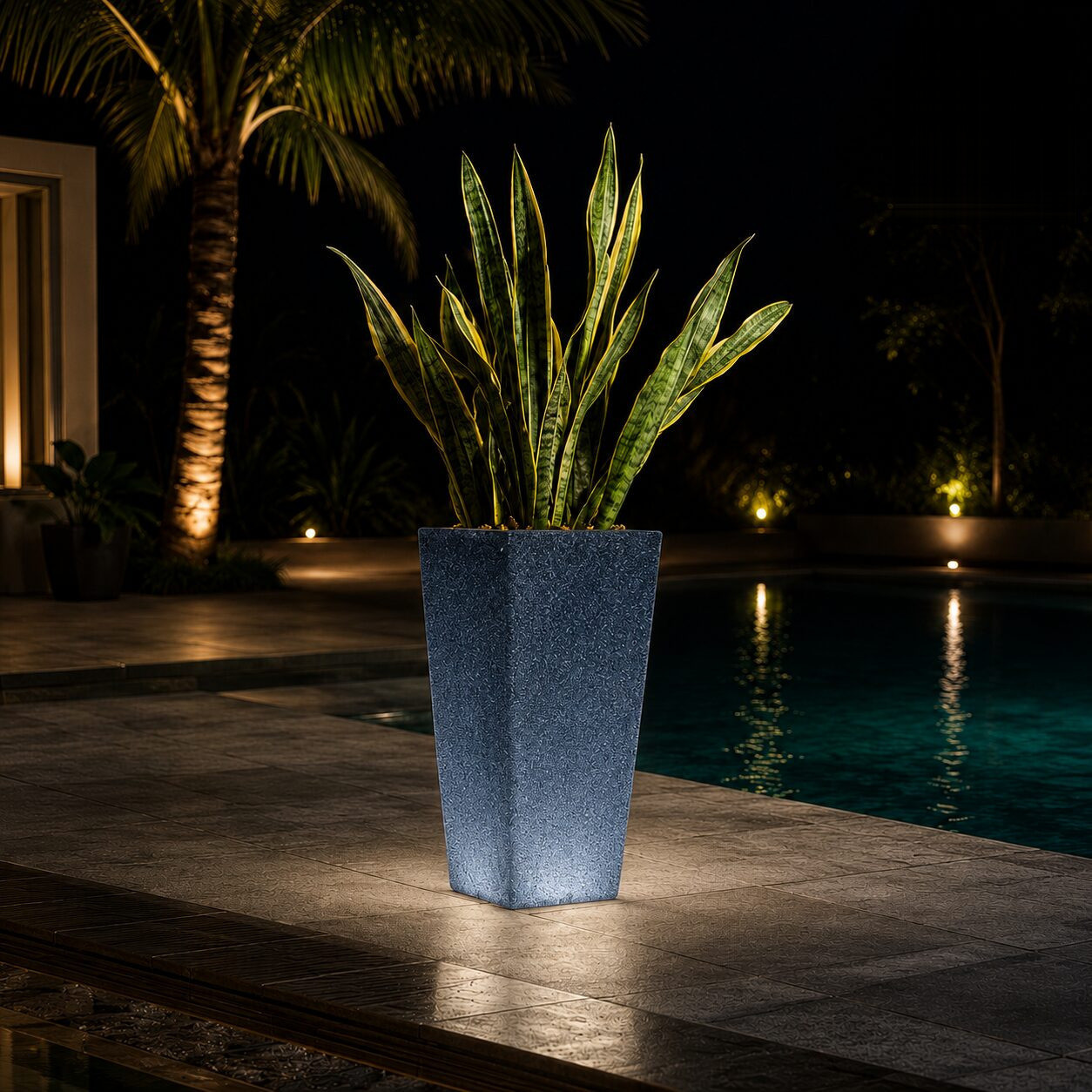 Paris Illuminated Planter - Nook & Nature