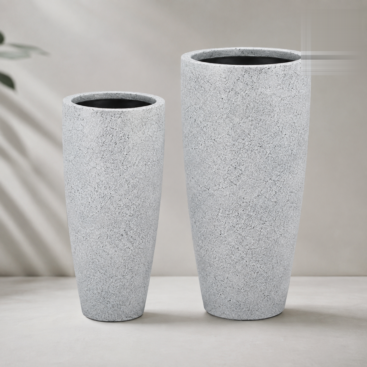 Tulip Round Planter - Nook & Nature