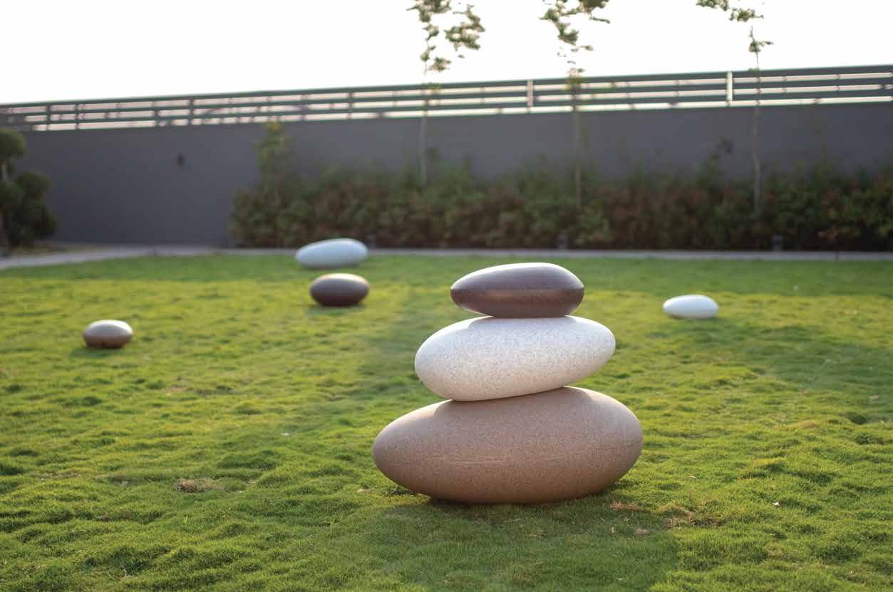 Pebbles Medium Planter