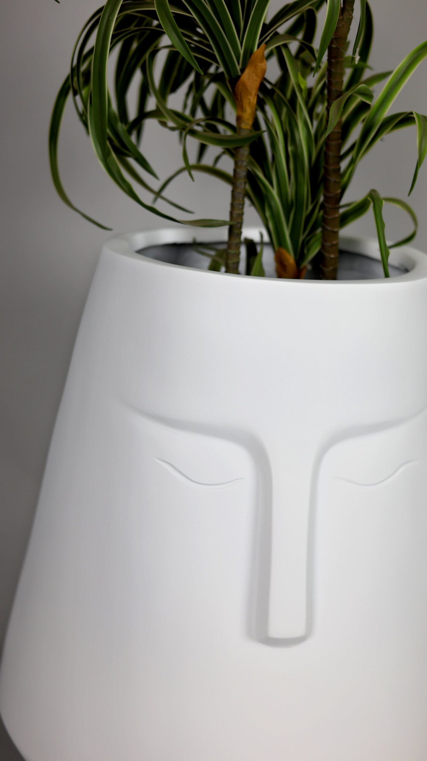 E-Pot-A Fiberglass Planter – White