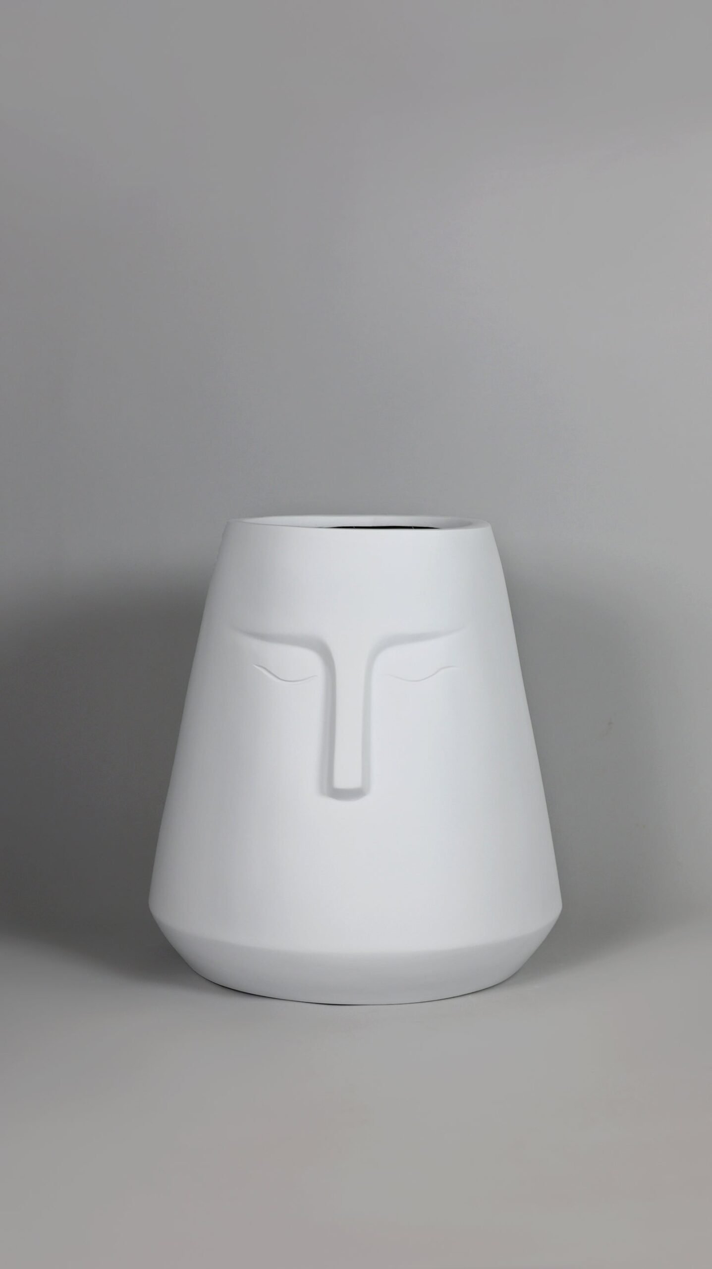 E-Pot-A Fiberglass Planter – White